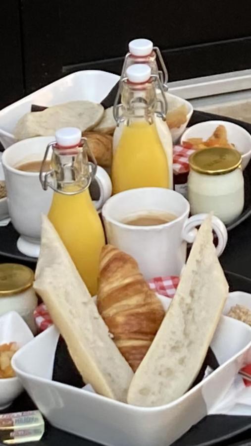 Charme & Confort- Les Cottages Du Bassin D'Arcachon- Petit-Dejeuner Sur Demande - Nuitee, Court Sejour, Semaine Gujan-Mestras Bagian luar foto