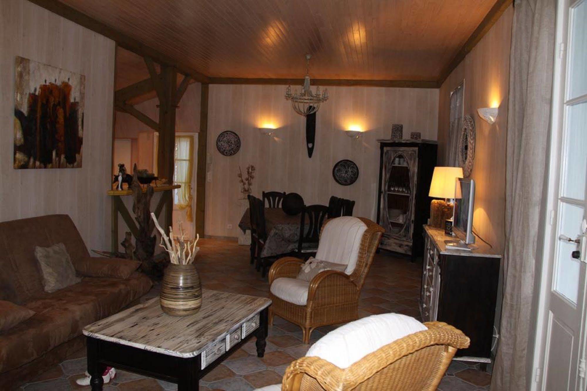 Charme & Confort- Les Cottages Du Bassin D'Arcachon- Petit-Dejeuner Sur Demande - Nuitee, Court Sejour, Semaine Gujan-Mestras Bagian luar foto